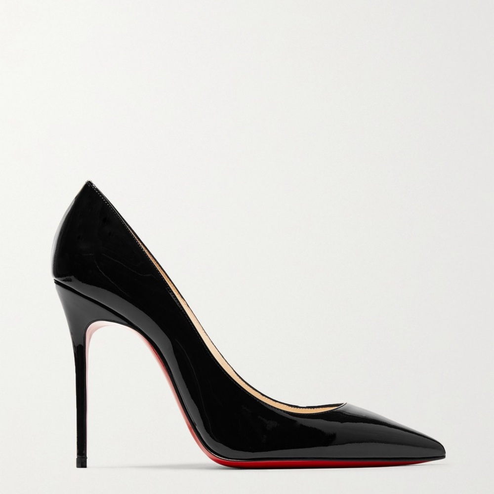 CHRISTIAN LOUBOUTIN
Décolleté 554 100 patent-leather pumps